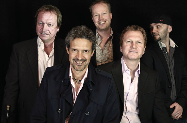 Level 42 Live in Dubai – Bla Bla Dubai, November 21, 2025